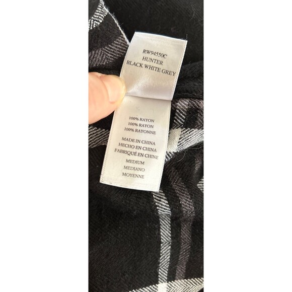 RAILS Hunter Women’s Plaid Flannel Button Up Shirt Size M White Black Grey - Picture 8 of 8